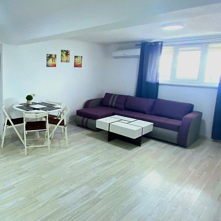 "Near Vega" Apartment Мамая Экстерьер фото